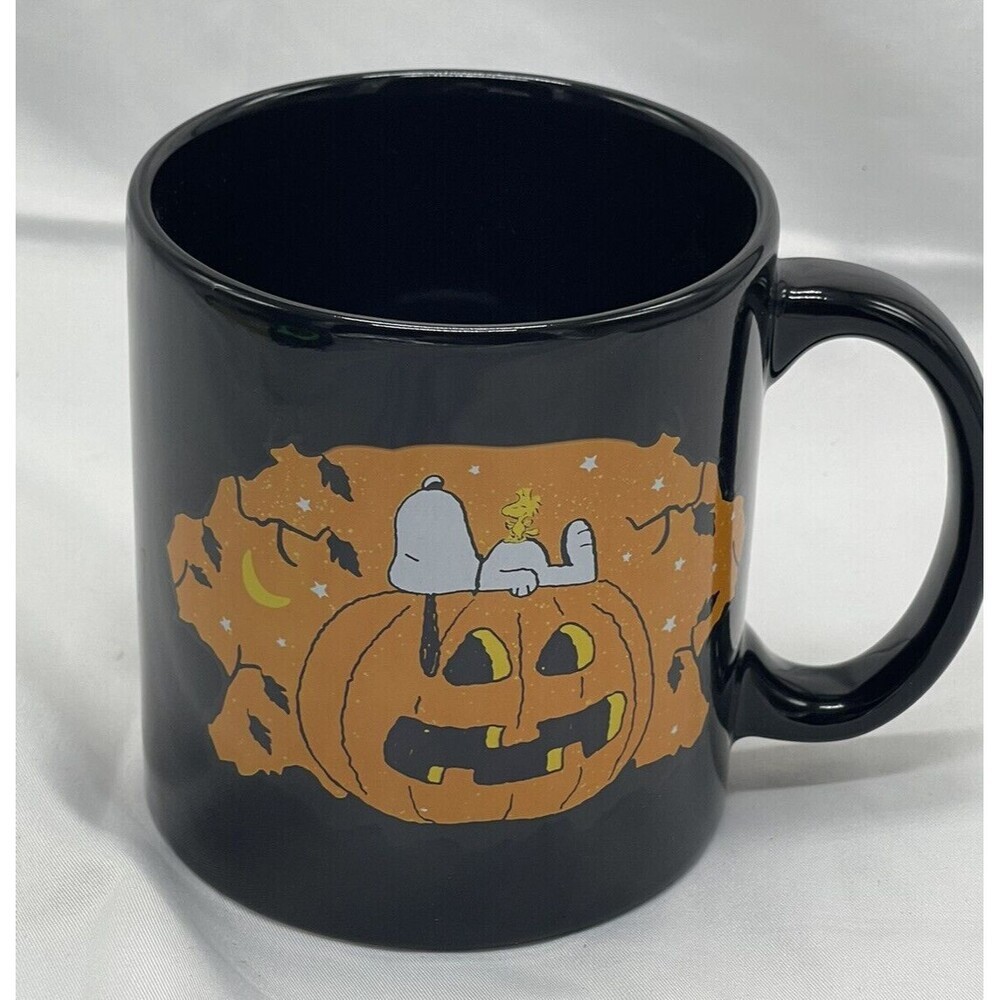 Peanuts Worldwide Snoopy Pumpkin Halloween Mug Black & Orange Large 16oz - 2018